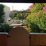 Abelonas Village Megalochori (Santorini)