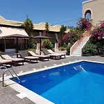 Abelonas Village ميغالوخوري