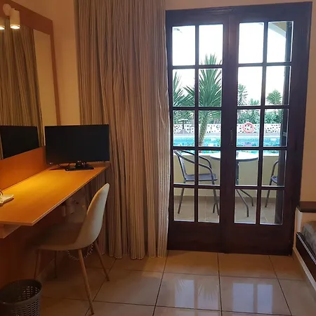 Apartmanhotel Abelonas Village Megalohóri