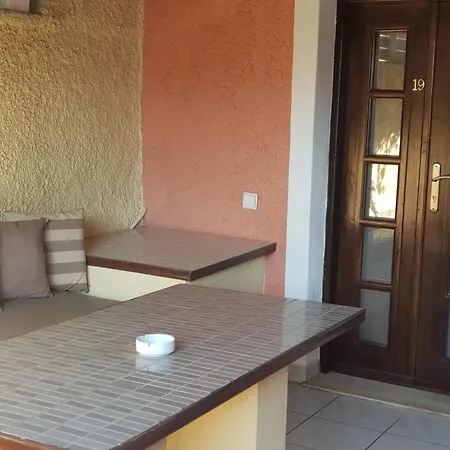Abelonas Village Apartmanhotel *