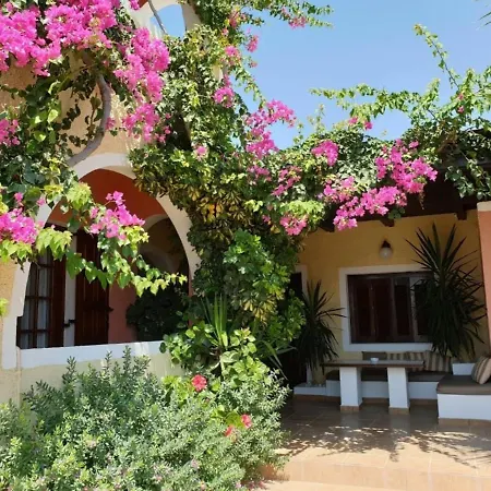 Abelonas Village Aparthotel Megalochori (Santorini)