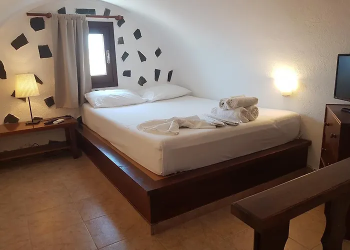 Abelonas Village Aparthotel