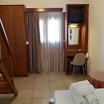 Lejlighedshotel Abelonas Village 4*