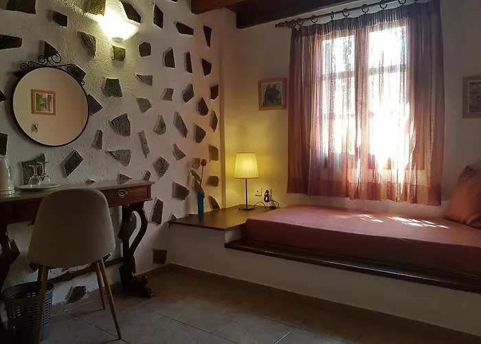 Abelonas Village شقة فندقية