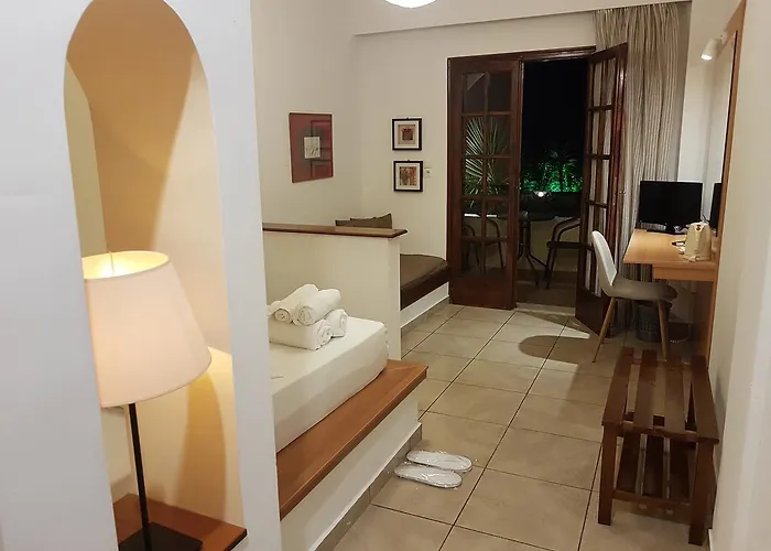 Ξενοδοχείο με διαμερίσματα Abelonas Village